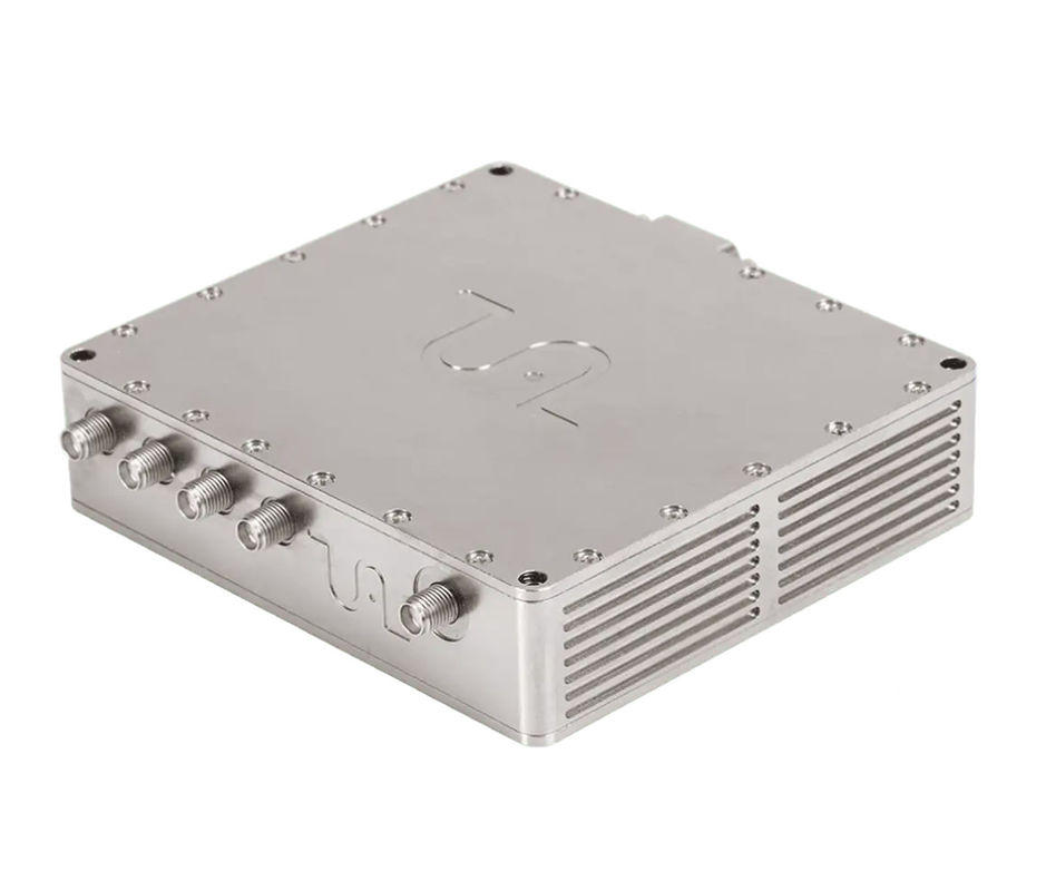 5dBi Polaryzacja liniowa Antena przeciwzaburzeniowa 15cm ABS Magnetyczna baza 2.4GHz-2.5GHz AJA-01