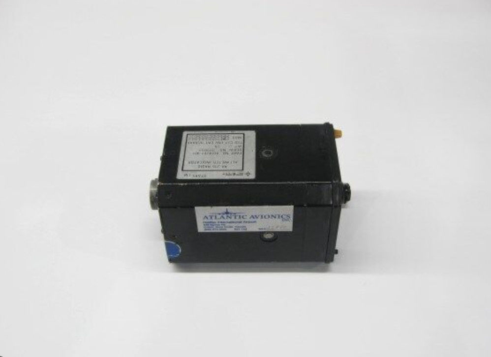 Lekki cyfrowy radiowy wysokościomierz LCD 4,2 GHz Częstotliwość RTCA DO-160G Certyfikowany